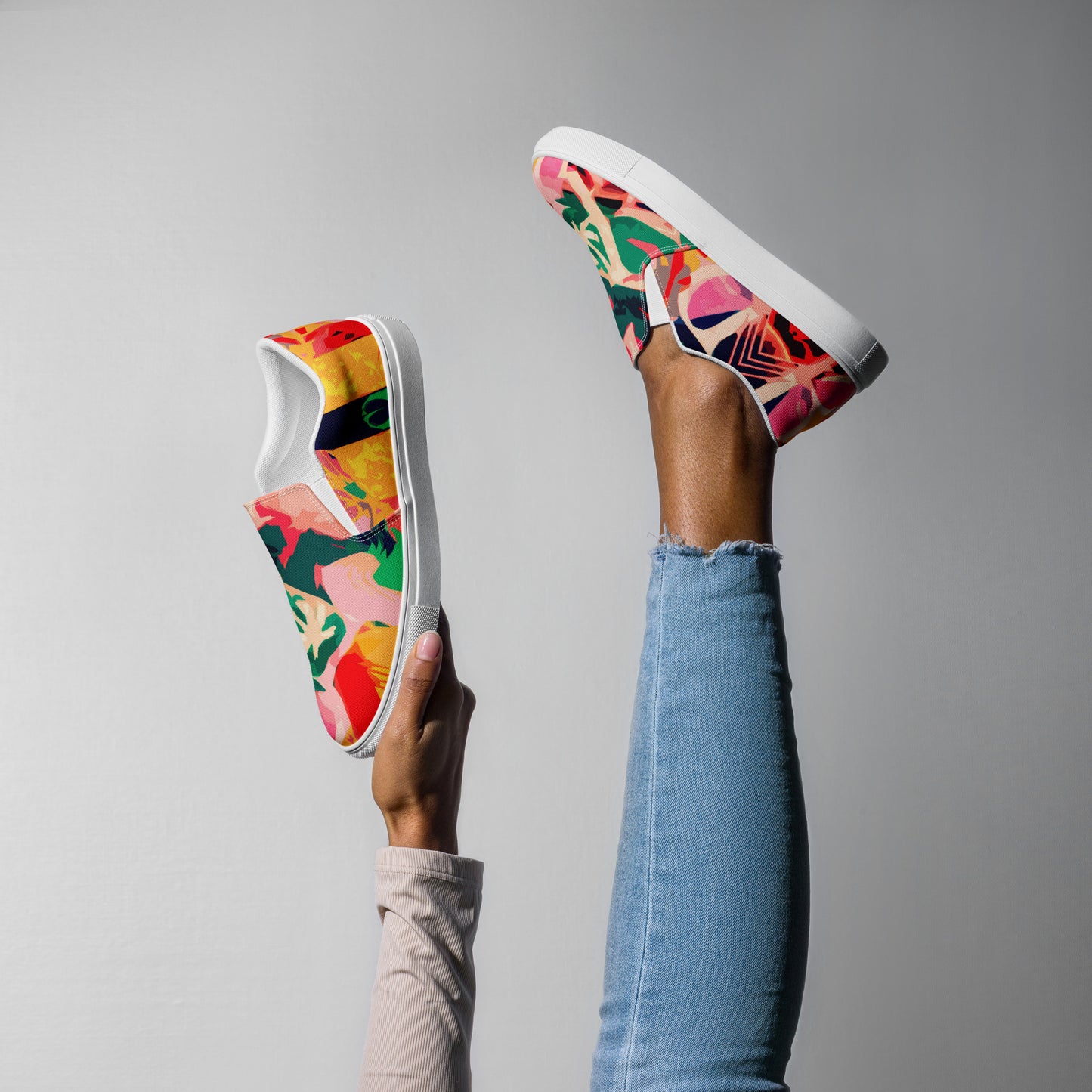 Womens August Tuesday Slides